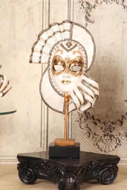 Base decorativa de 21 cm - negro - resina sintética