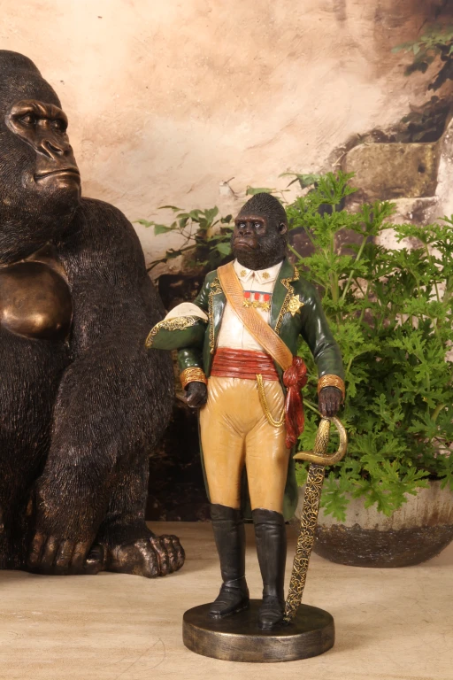 Orangután de pie - verde - 40,5 cm