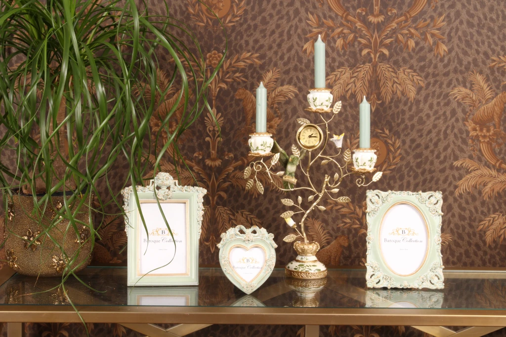 Candelabro Loro con reloj - 32 cm - verde - resina artística