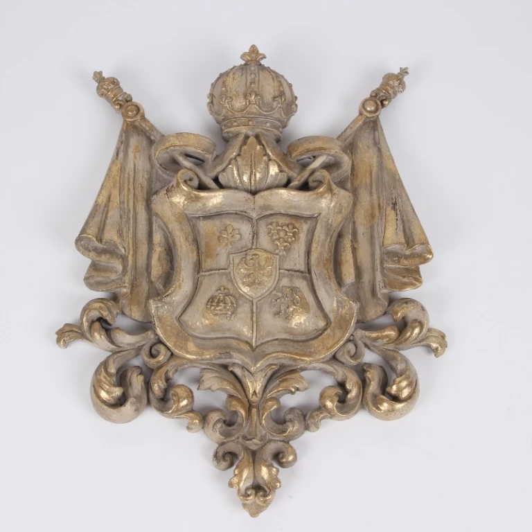 Placa de pared Escudo - beige/dorado - 36,5 cm - resina artística