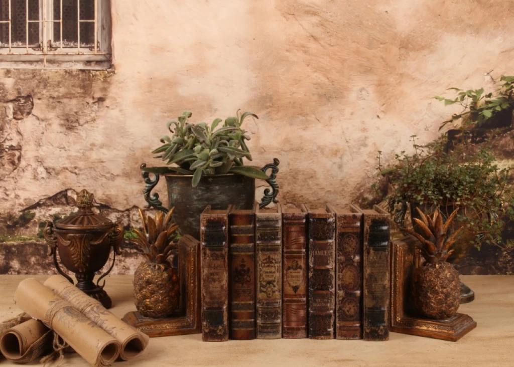 Caja de almacenamiento en forma de libro - 20 x 14 x 4 cm - marrón - cuero sintético